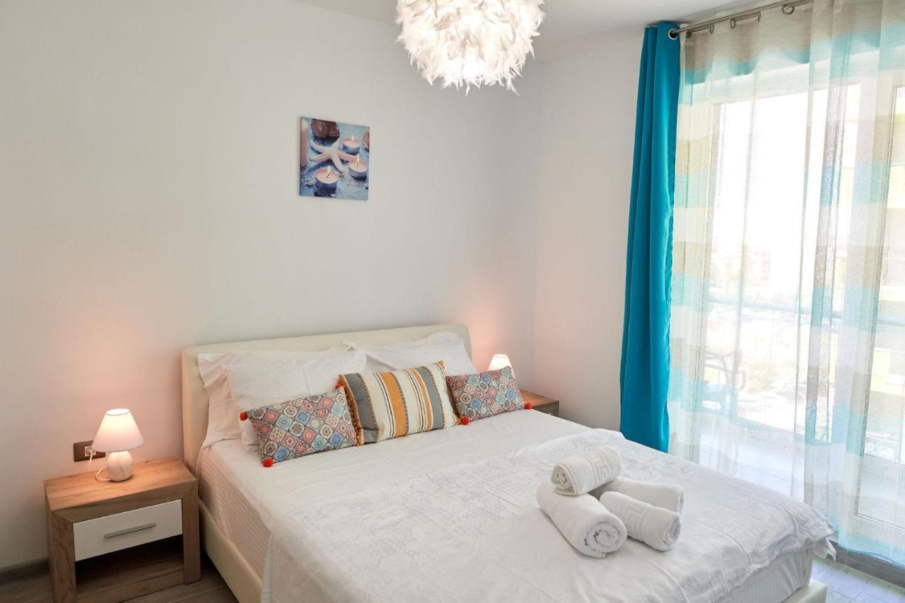 Sophie Apartment Spa N Pool Beach Resort นาโวดาริ ภายนอก รูปภาพ