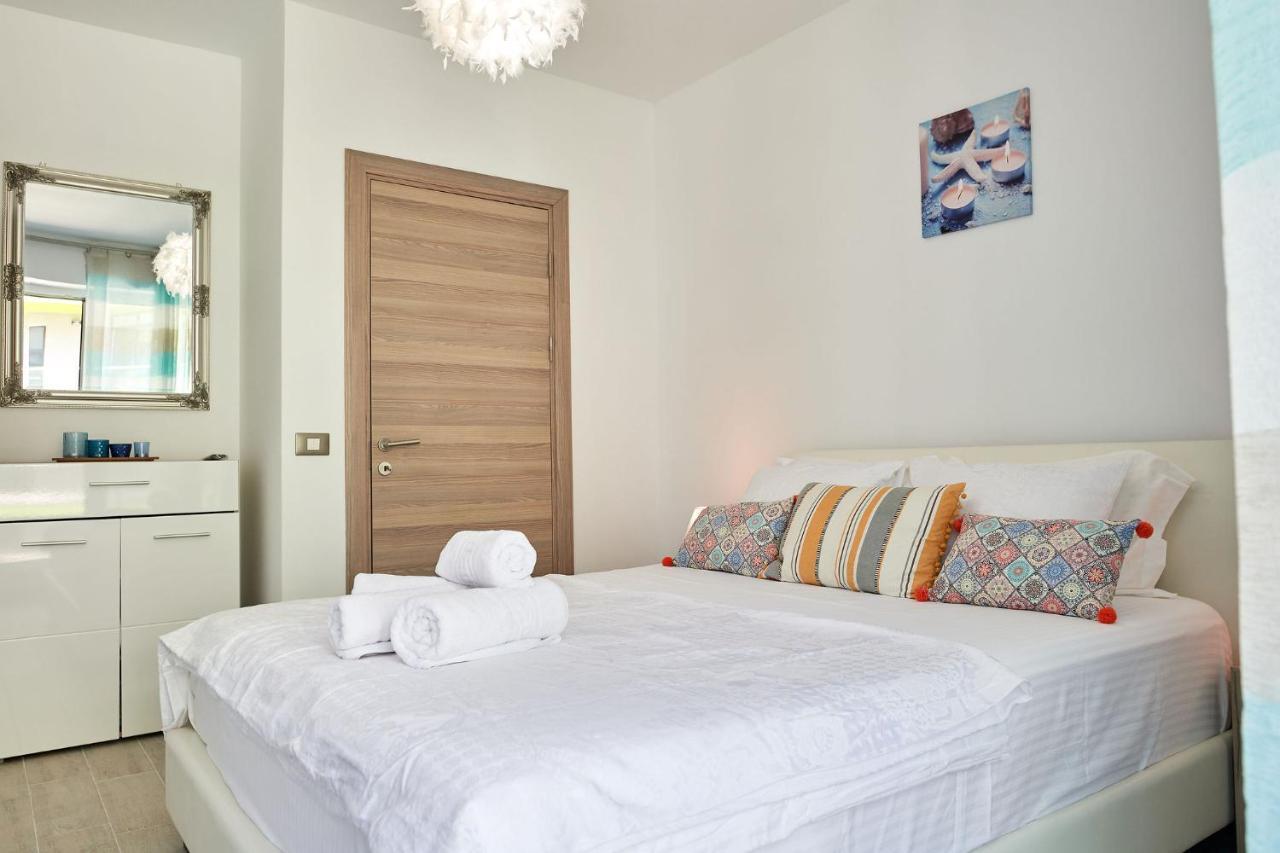 Sophie Apartment Spa N Pool Beach Resort นาโวดาริ ภายนอก รูปภาพ